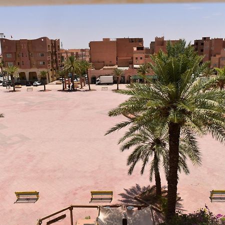 Ideal For Families I Entire Comfy Appartment I Fibre Internet Up To 100 Mbps I Palms Residence Errachidia Exteriör bild